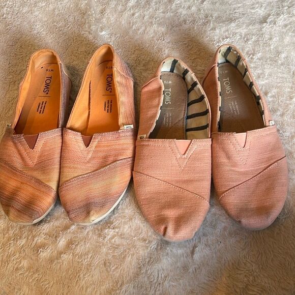 Toms size 7.5 (bundle of 2 ) - Picture 1 of 11